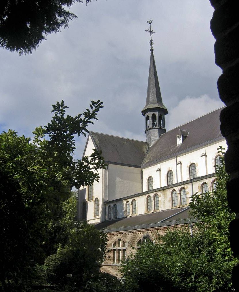 Eglise vue du cloître
